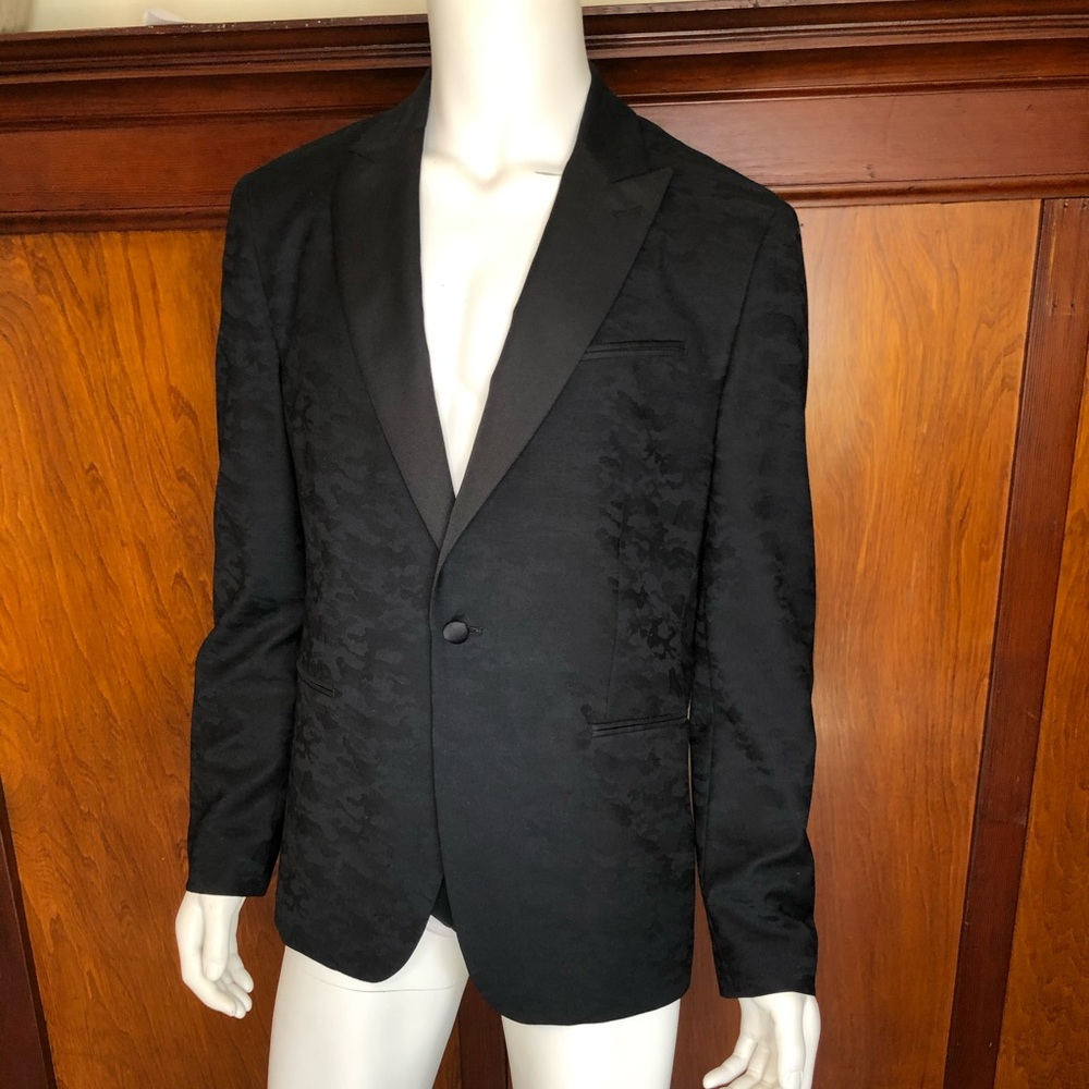 NWT John Varvatos Camouflaged Black tux Jacket 42R